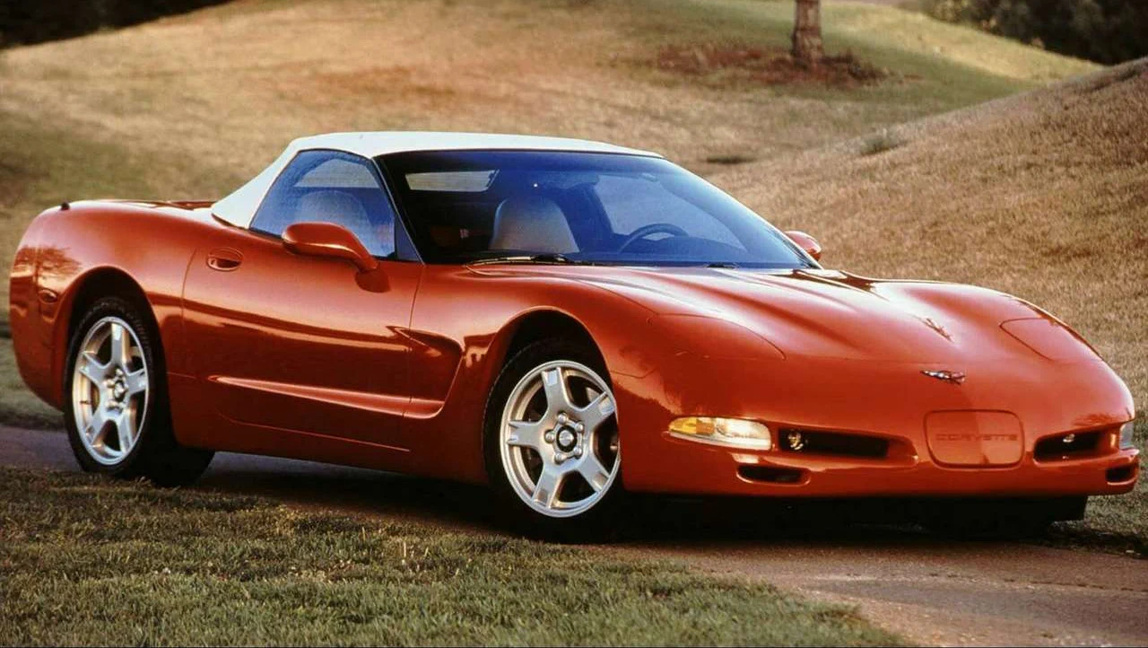 Corvette Generations/C5/C5 1997 Orange.webp